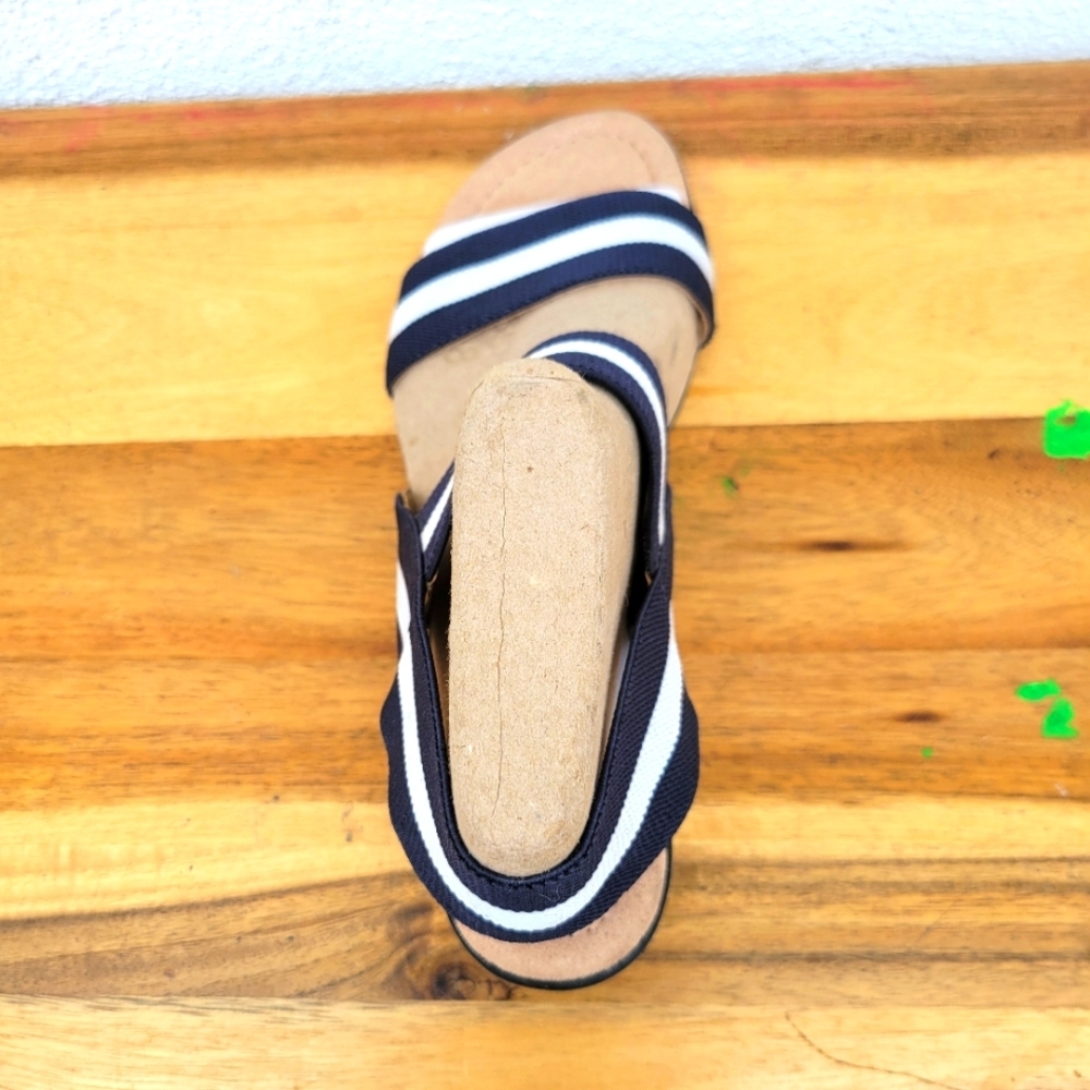 1 Amputee Shoe Women's  LifeStride Sandals  Size 10 M - Picture 7 of 16